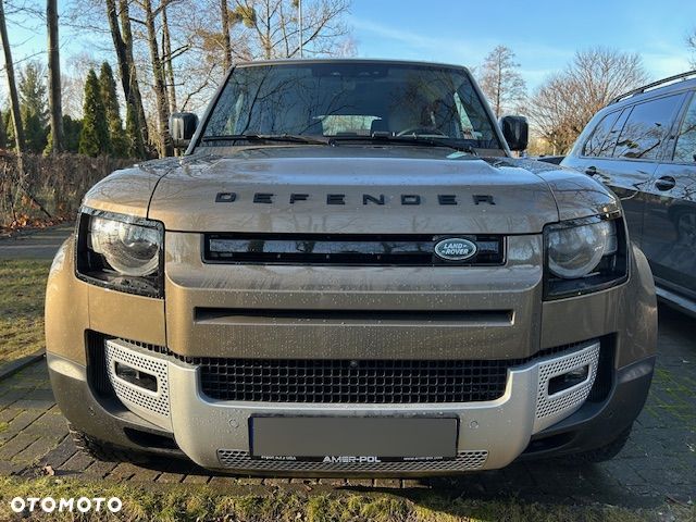 Land Rover Defender - 5