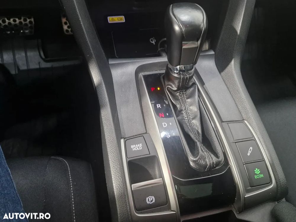 Honda Civic 1.5 VTEC Turbo CVT Sport Plus - 24