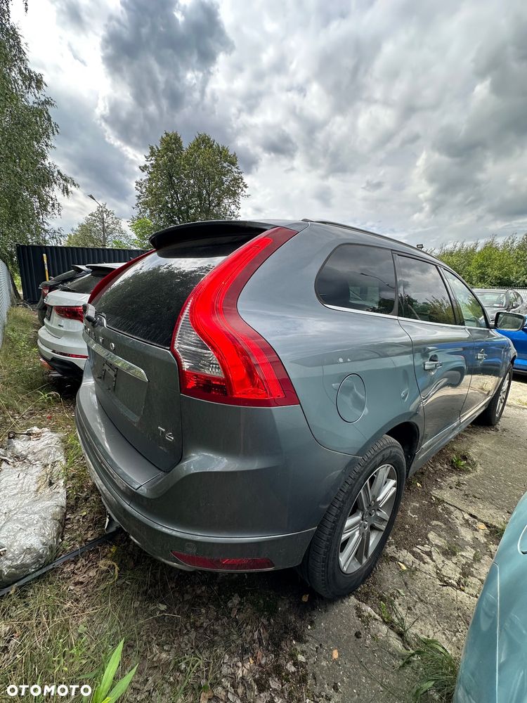 Volvo XC 60 - 5