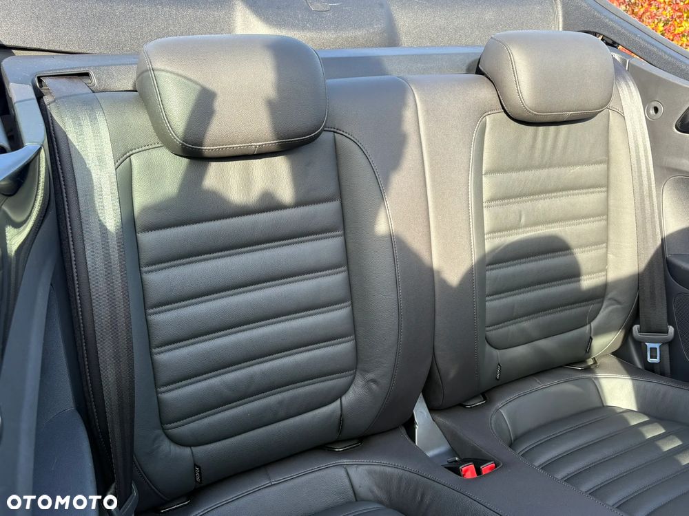 Volkswagen Beetle The Cabriolet 1.4 TSI (BlueMotion Tech) Design - 15