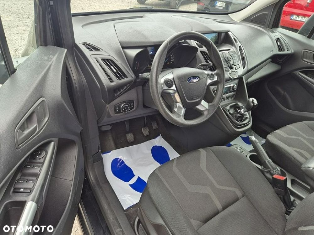 Ford Tourneo Connect Grand - 18