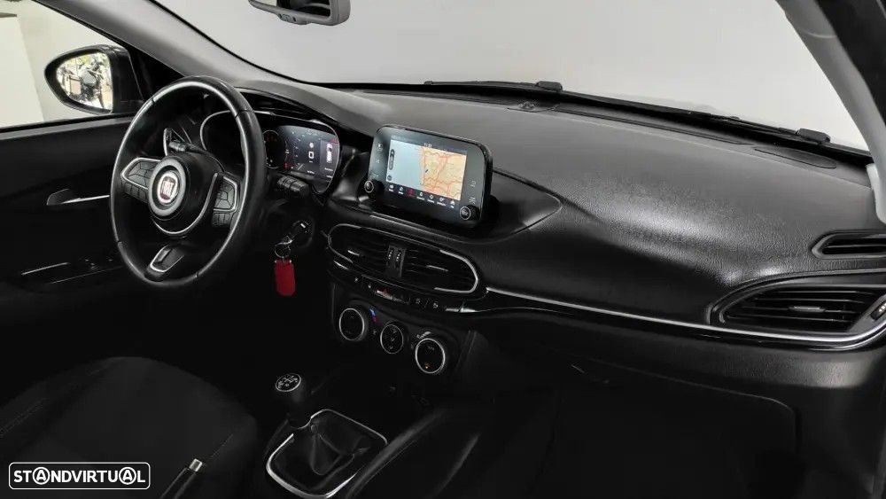 Fiat Tipo 1.3 M-Jet Sport - 24