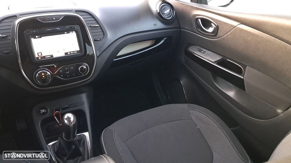 Renault Captur 1.5 dCi Exclusive - 28