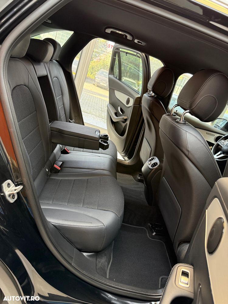 Mercedes-Benz GLC 250 4MATIC 9G-TRONIC Exclusive - 8