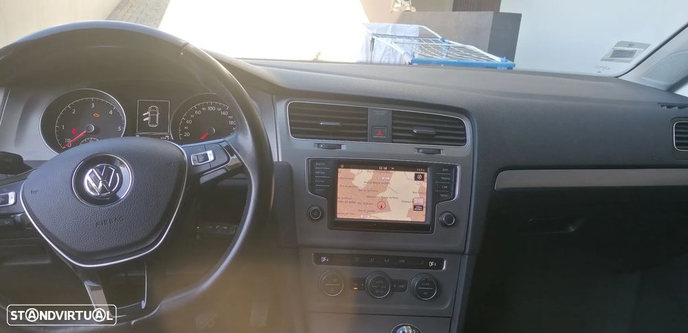 VW Golf 1.6 TDi GPS Edition - 9