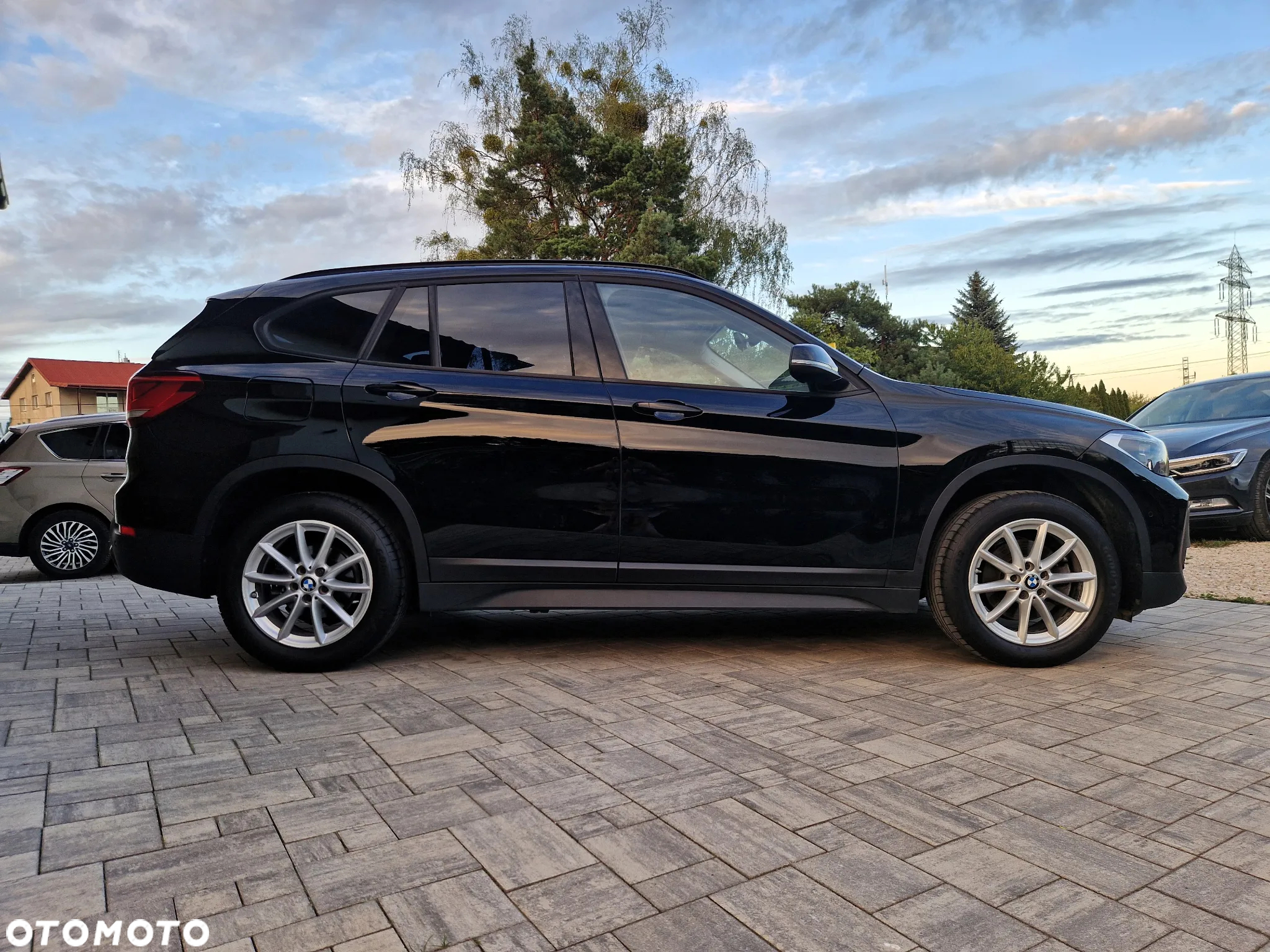 BMW X1 sDrive18i Advantage - 13