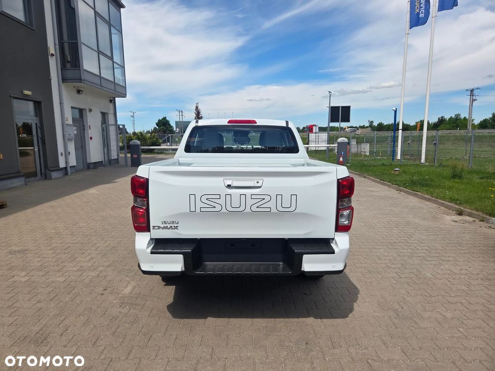 Isuzu D-Max 2.2 DC LS 4WD - 8