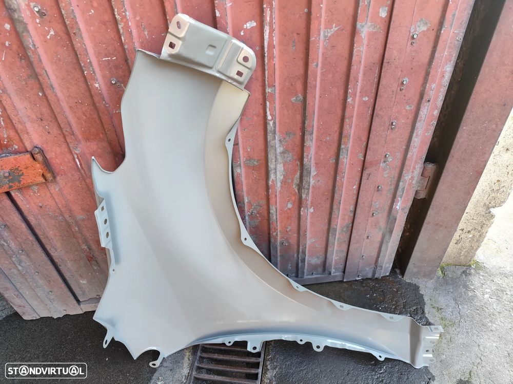 TOYOTA YARIS P21 GUARDA LAMAS ESQUERDO - GL088 - 4