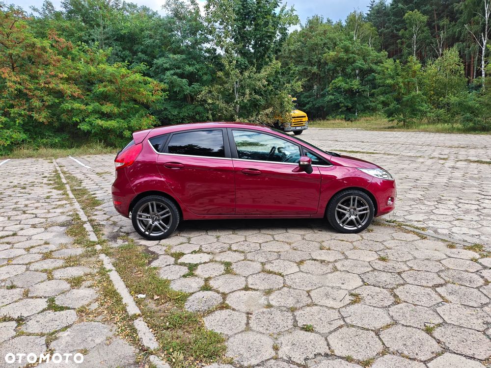 Ford Fiesta 1.6 Ti-VCT Titanium - 13