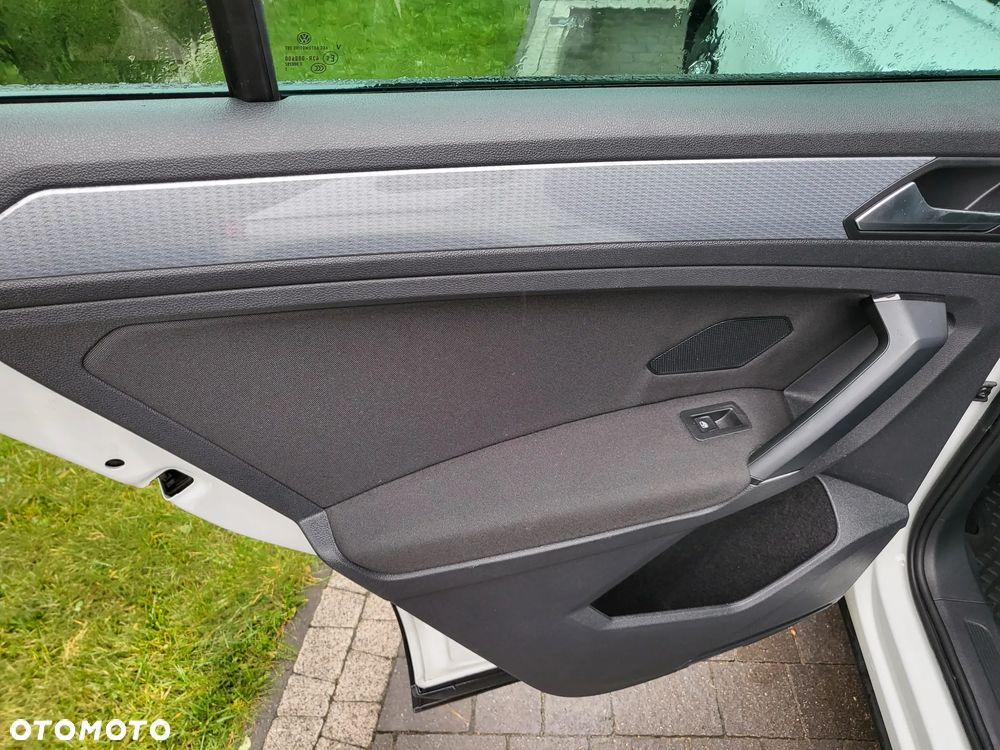 Volkswagen Tiguan 2.0 TDI SCR Life DSG - 22