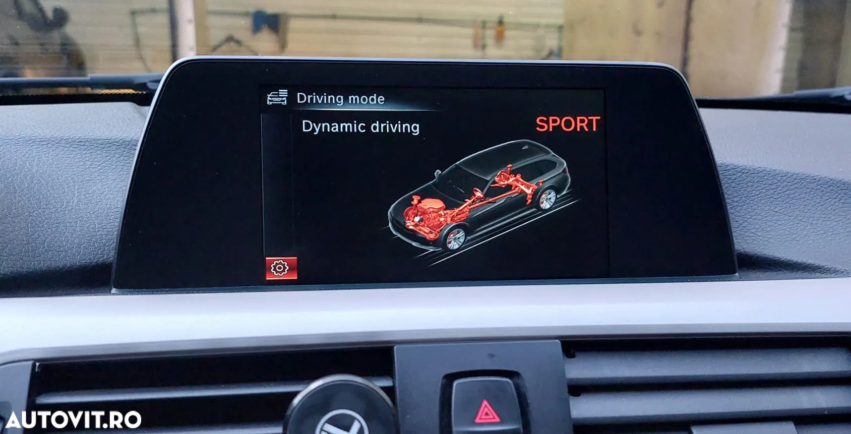 BMW Seria 3 318d xDrive Advantage - 17