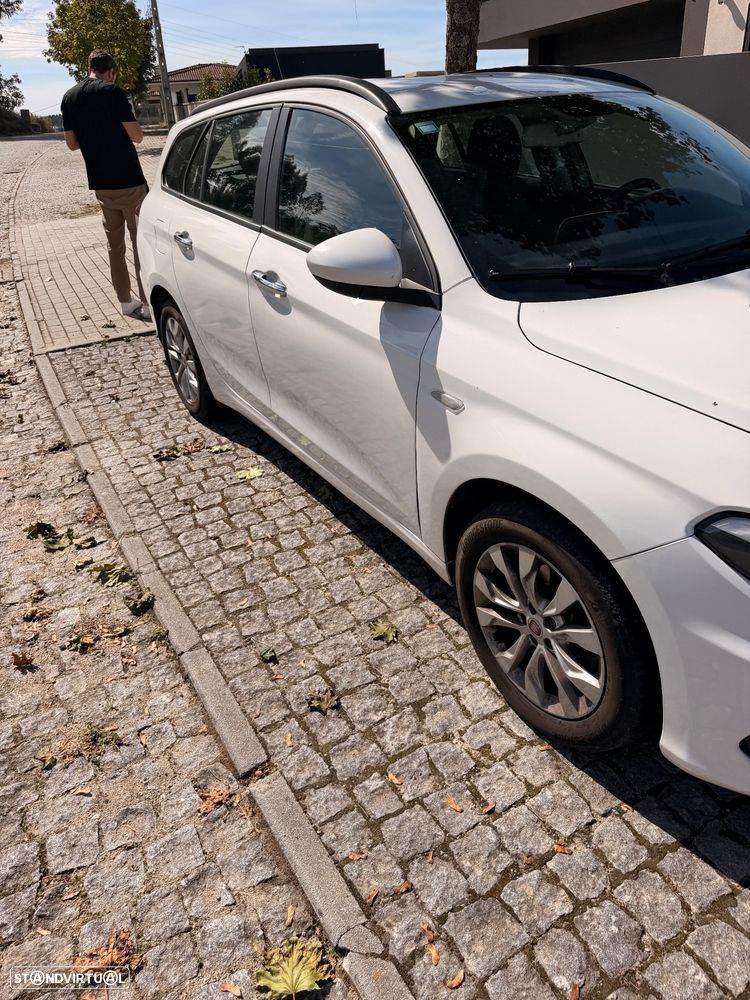Fiat Tipo Station Wagon 1.3 M-Jet Lounge - 2