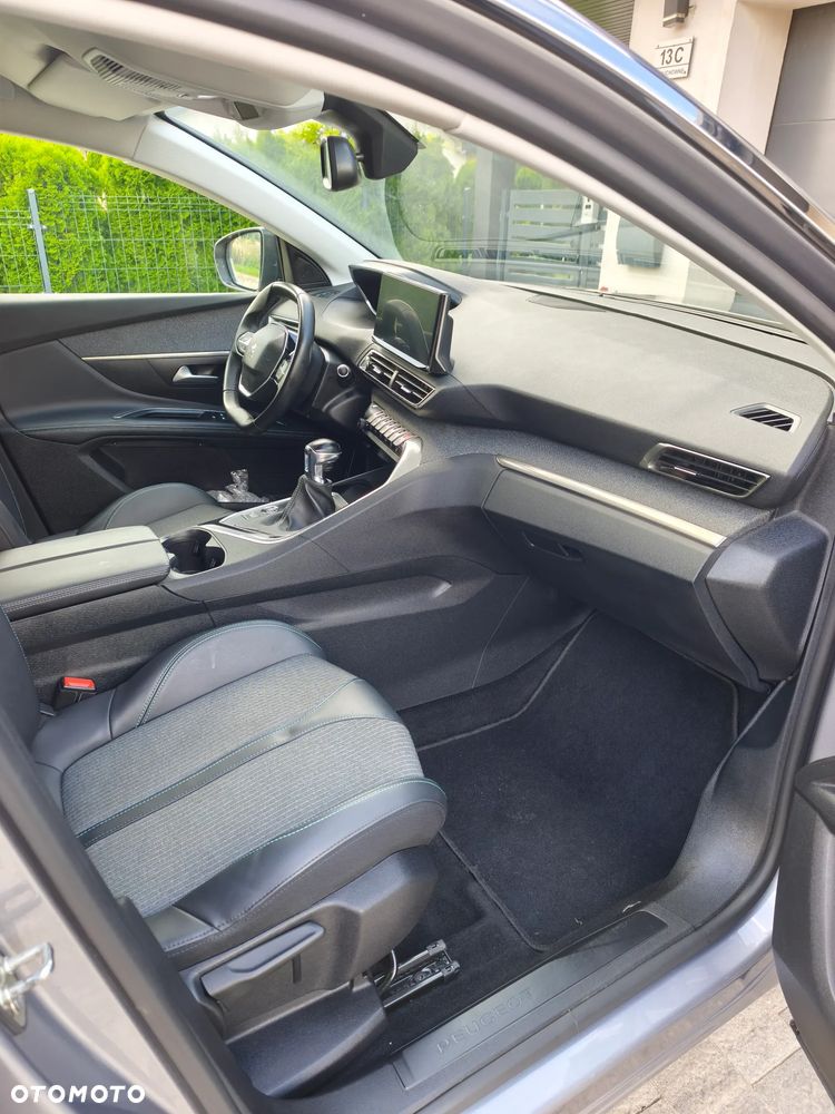 Peugeot 5008 1.5 BlueHDi Active S&S - 15