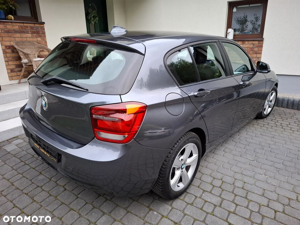 BMW Seria 1 116i Sport Line - 6