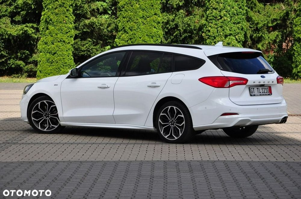 Ford Focus - 22