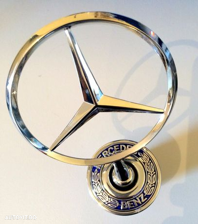 Emblema capota mercedes metalica