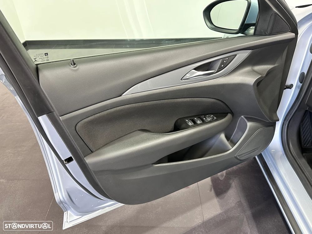 Opel Insignia Sports Tourer 1.5 D Business Edition - 18