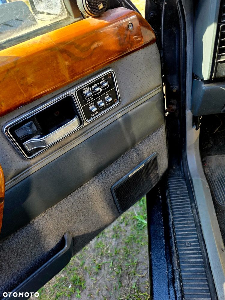 Jeep Cherokee - 14