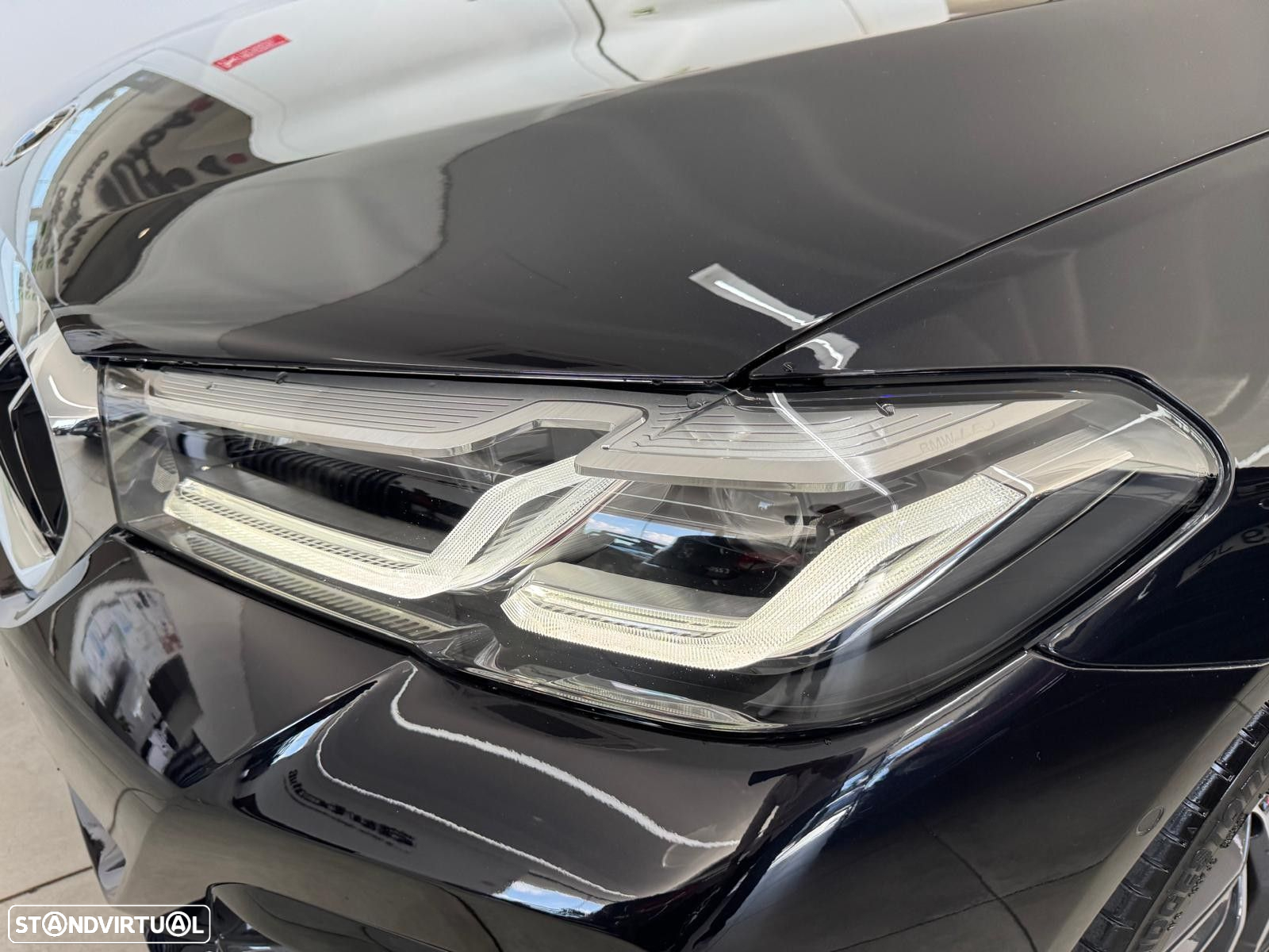 BMW 530 e Pack Desportivo M - 3