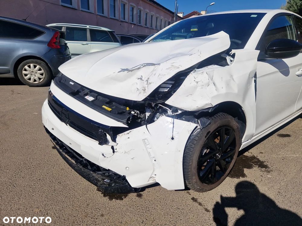 Opel Corsa 1.2 Business S&S - 8