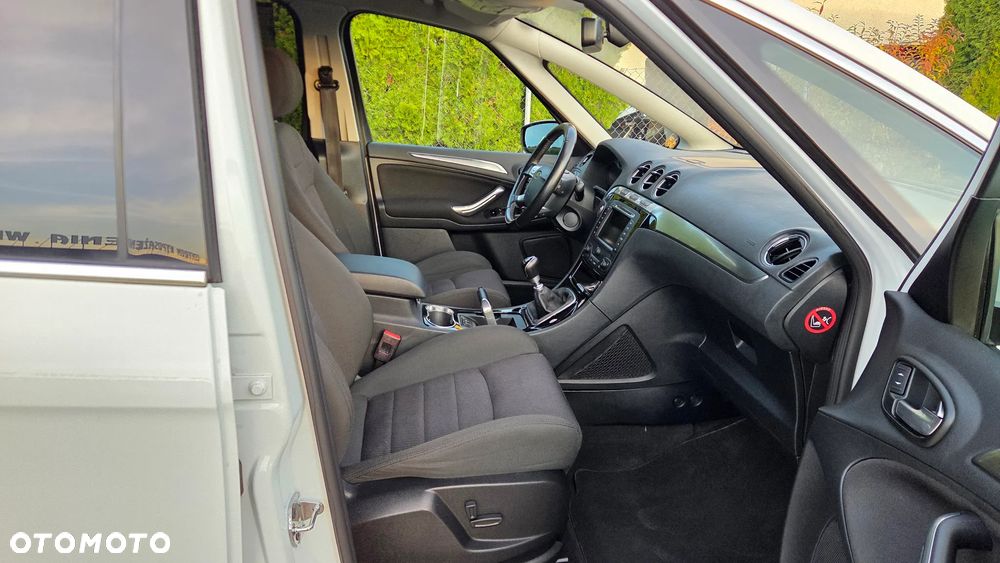 Ford S-Max 1.6 EcoBoost Titanium - 24