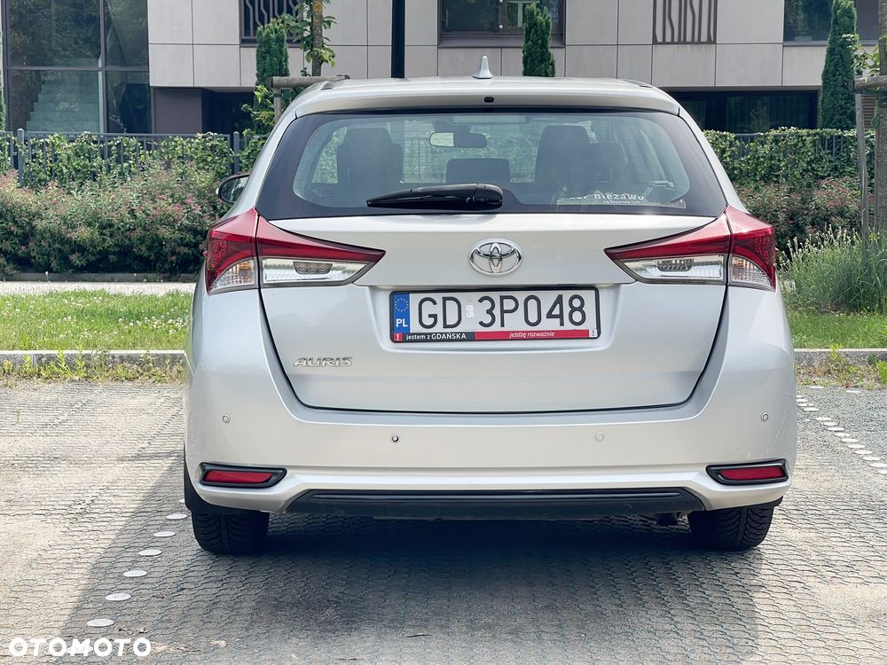 Toyota Auris 1.6 Active - 10