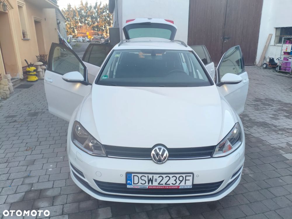 Volkswagen Golf 1.6 TDI BlueMotion Technology Cup - 11