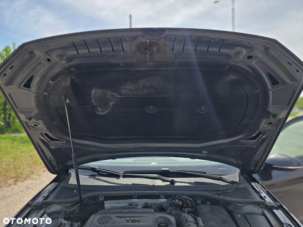 Volkswagen Passat 2.0 TDI BMT Comfortline - 14