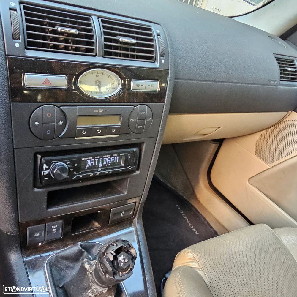 Ford Mondeo SW 2.0 TDCi Ghia - 9