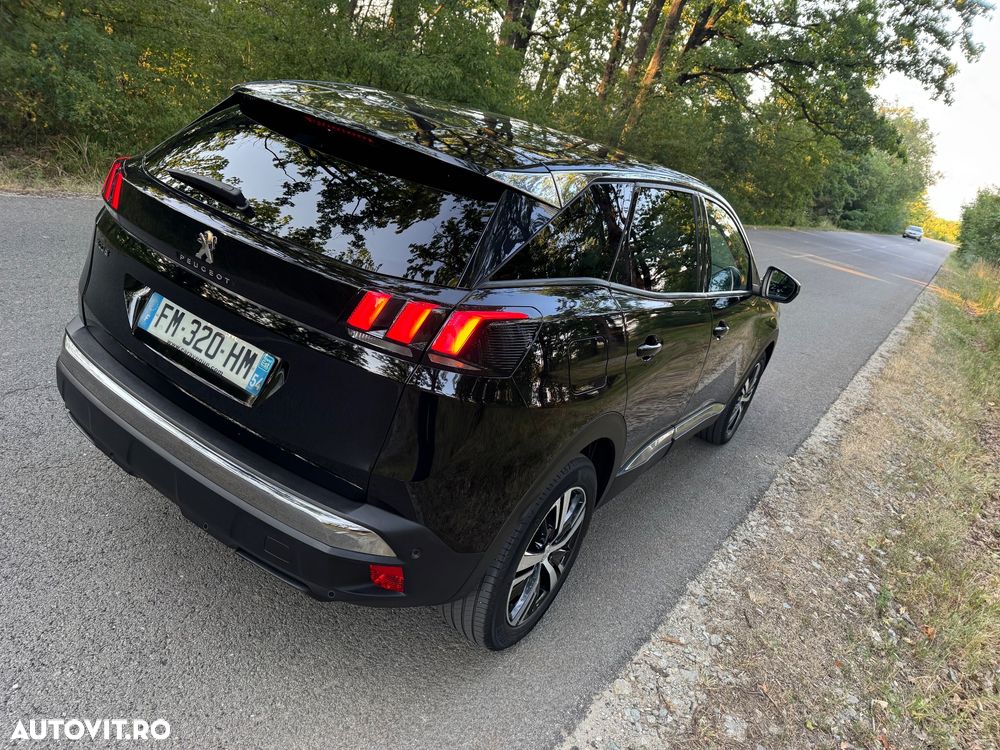 Peugeot 3008 1.5 BlueHDI S&S EAT8 Allure - 4