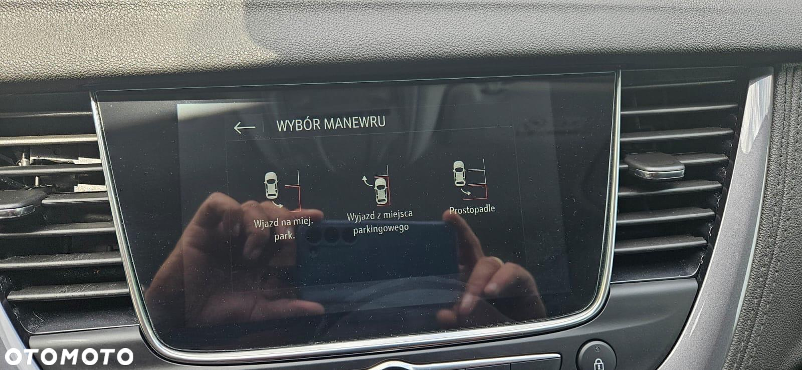 Opel Grandland X 1.6 T PHEV 4x4 Edition Business - 28