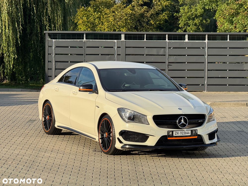 Mercedes-Benz CLA AMG 45 4Matic 7G-DCT Orange Art Edition - 1