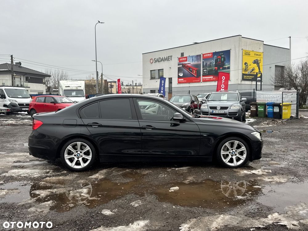 BMW Seria 3 335i xDrive Sport-Aut Sport Line - 15