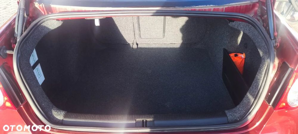 Volkswagen Jetta 1.4 TSI Comfortline - 7