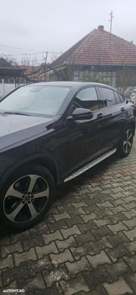 Mercedes-Benz GLC 250 d 4Matic 9G-TRONIC AMG Line - 3