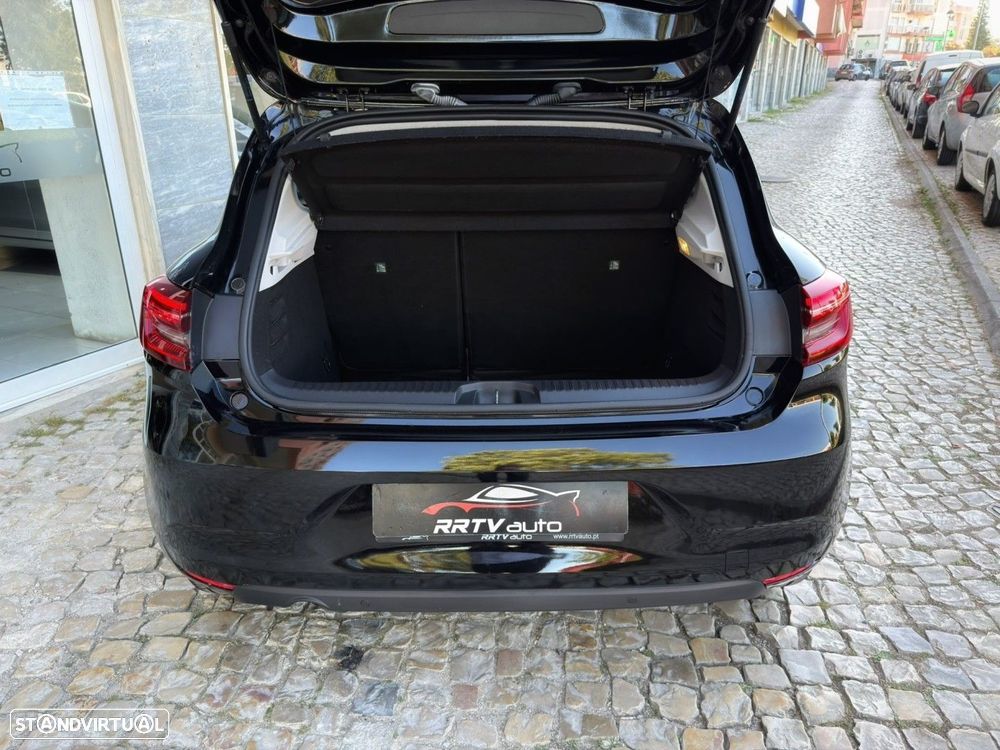 Renault Clio 1.0 TCe Techno - 24