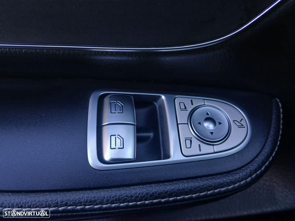 Mercedes-Benz V 250 BlueTEC Longo Avantgarde - 34