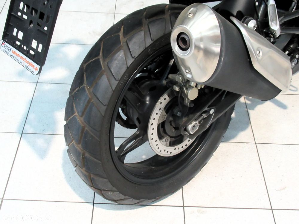 BMW G - 22