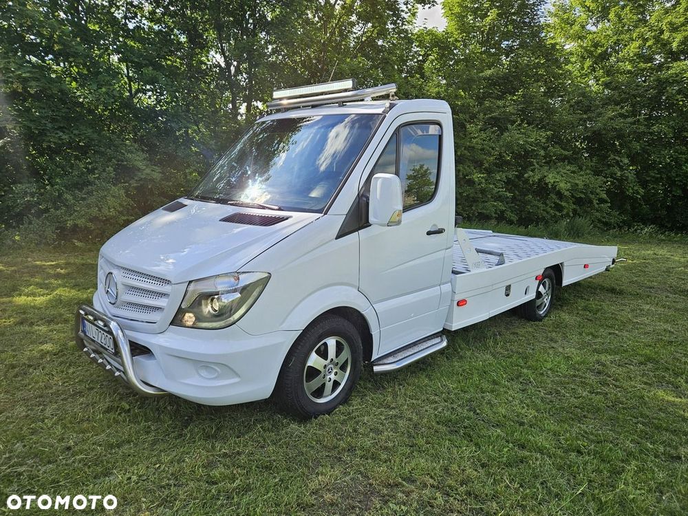 Mercedes-Benz Sprinter - 1