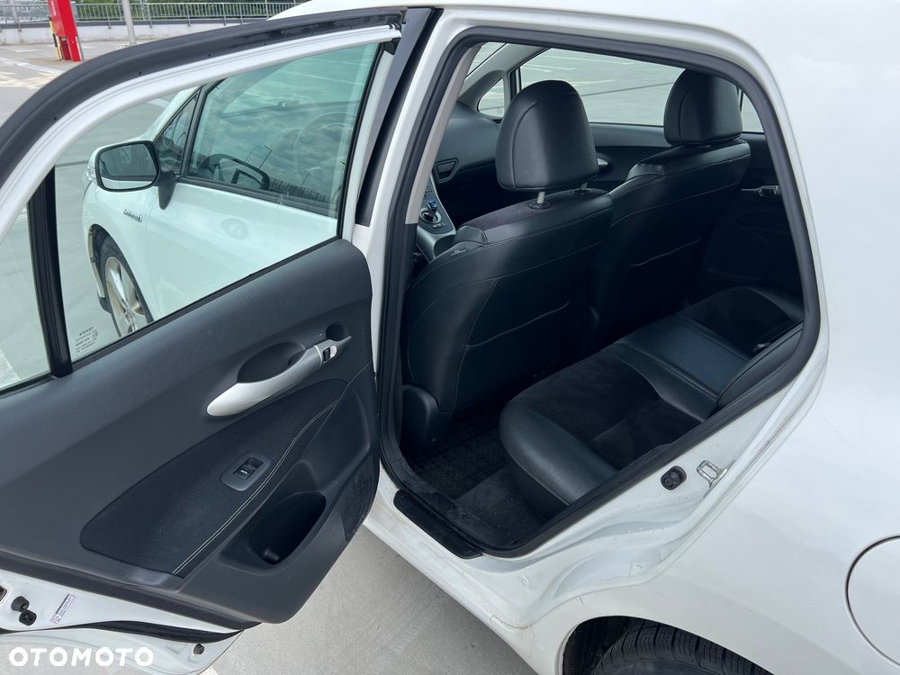 Toyota Auris - 13