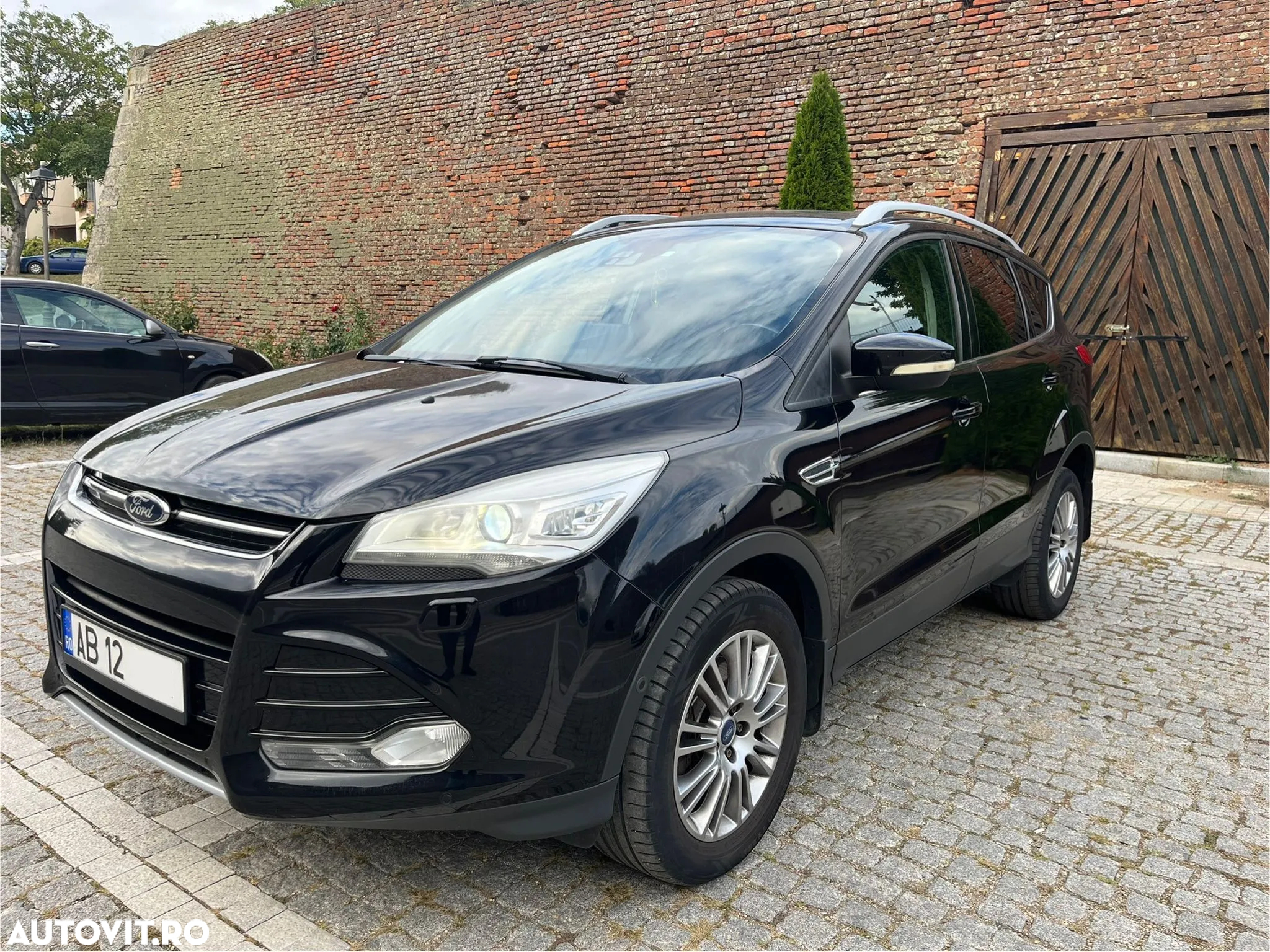 Ford Kuga 2.0 TDCi 4WD Titanium - 3