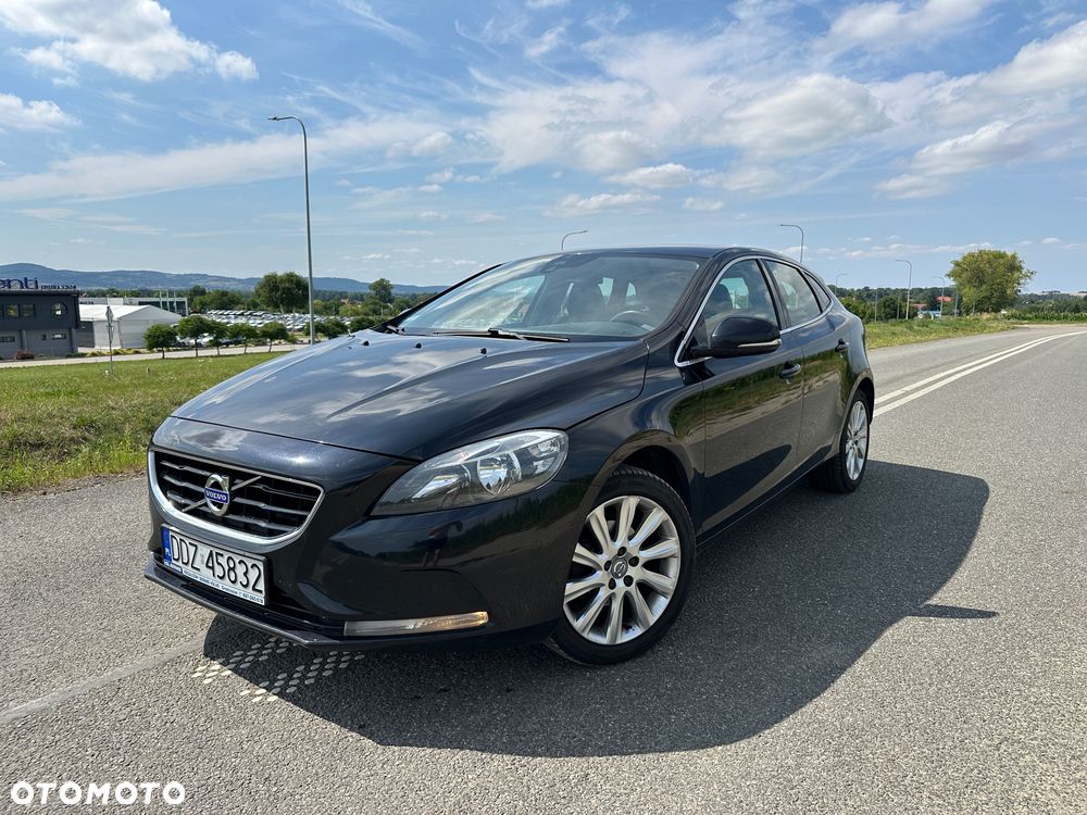 Volvo V40 D2 - 1