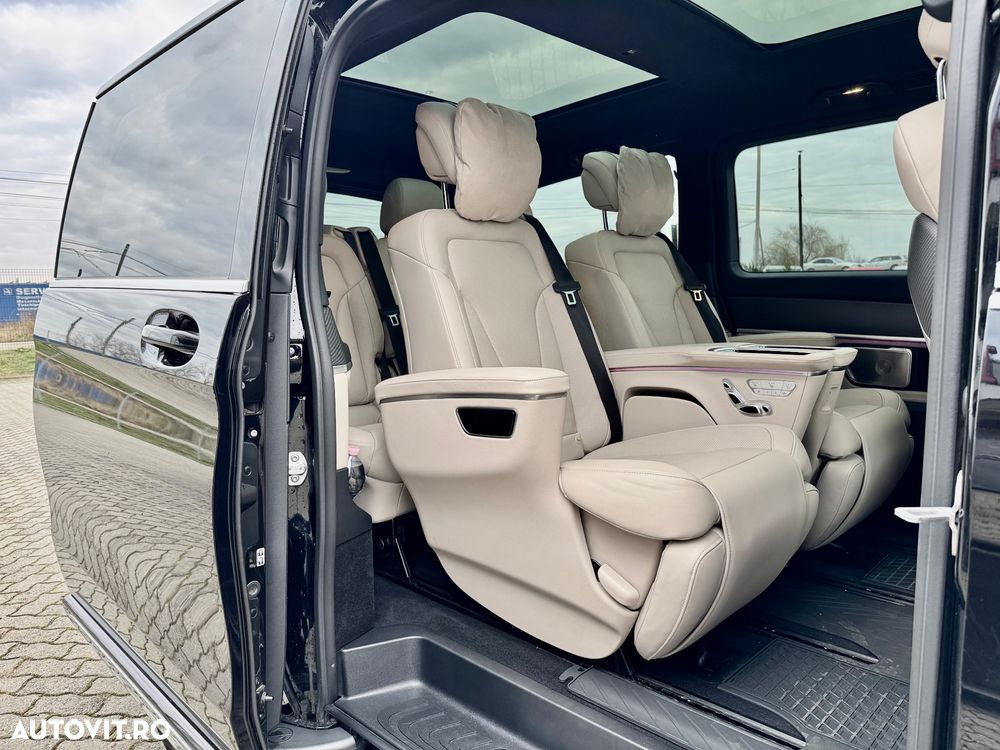 Mercedes-Benz V - 12