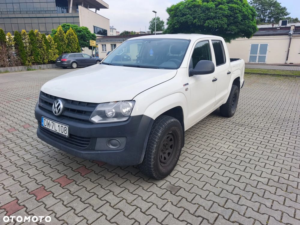 Volkswagen Amarok - 1