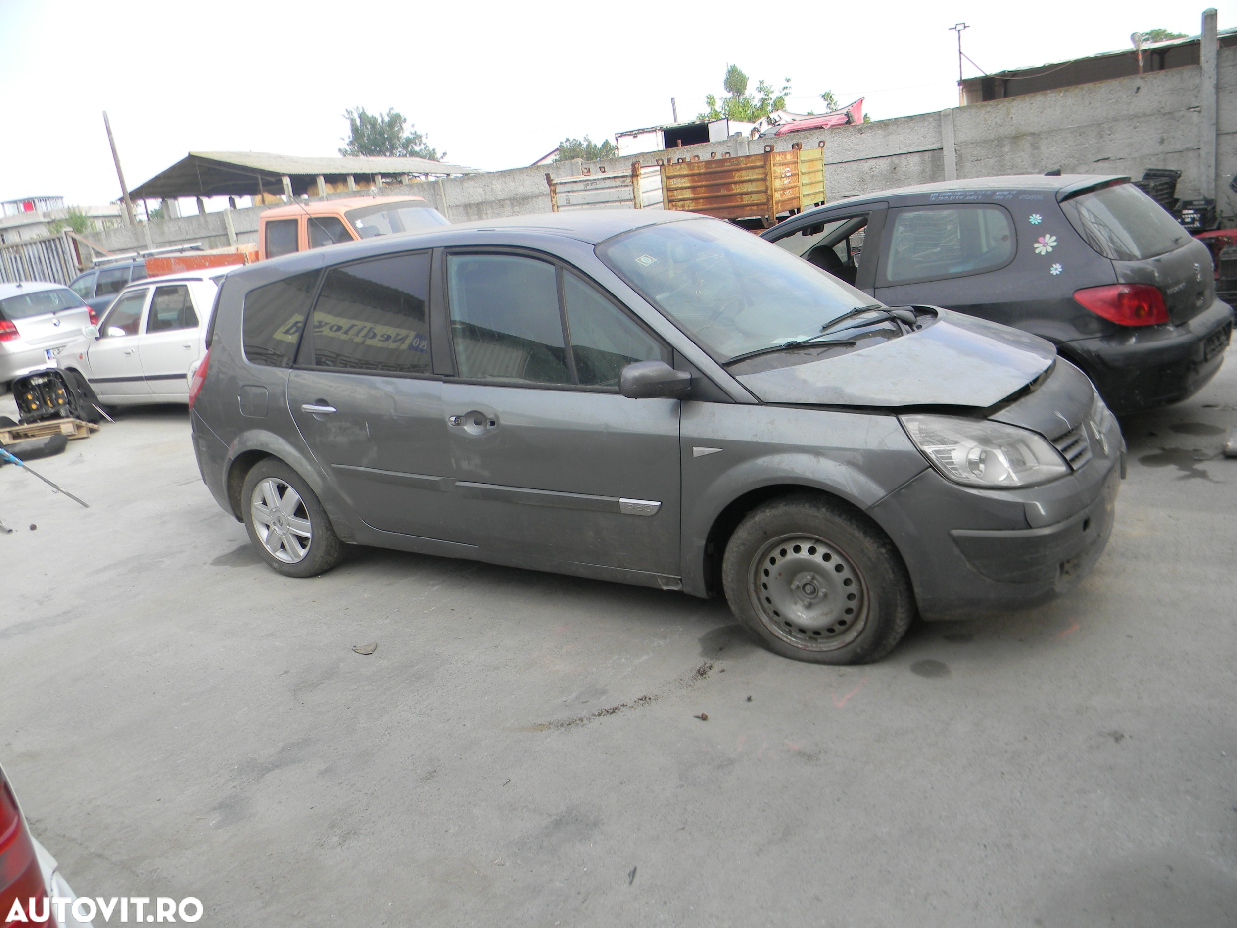 Dezmembrari  Renault GRAND SCENIC 2  2004  > 0000 1.9 dCi (JM0G, JM12 - 7