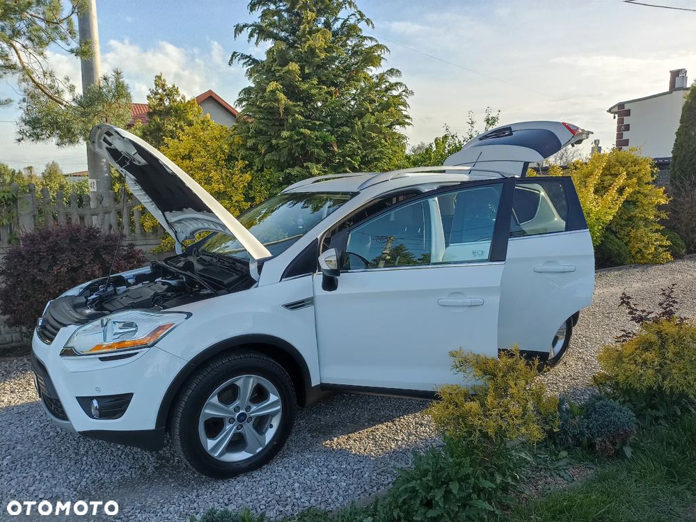 Ford Kuga 2.0 TDCi 4x4 Titanium - 14