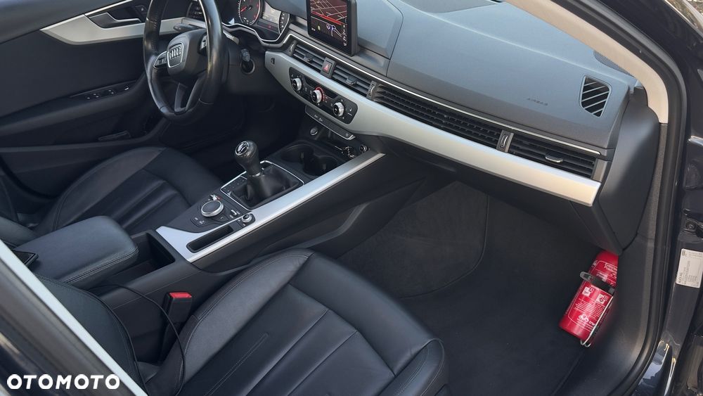 Audi A4 Avant 2.0 TDI - 9