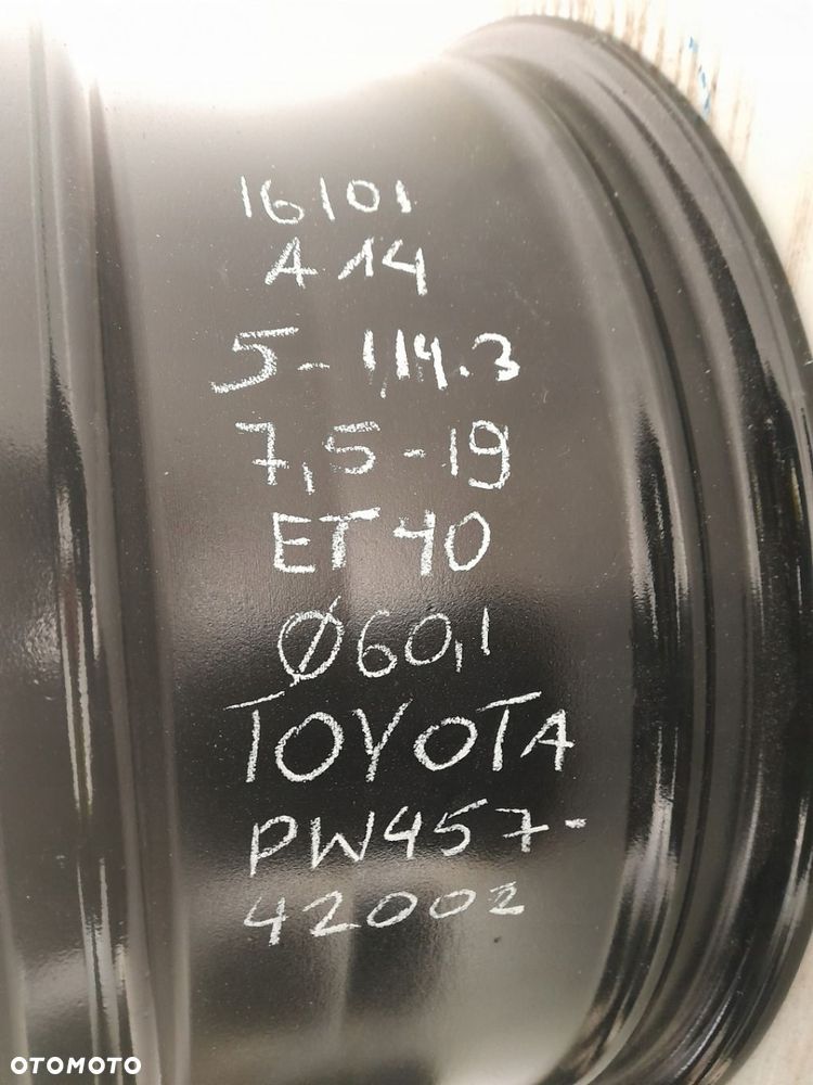 Felgi aluminiowe Toyota OE PW457-42002 7.5" x 19" 5x114,3 ET40 - 6