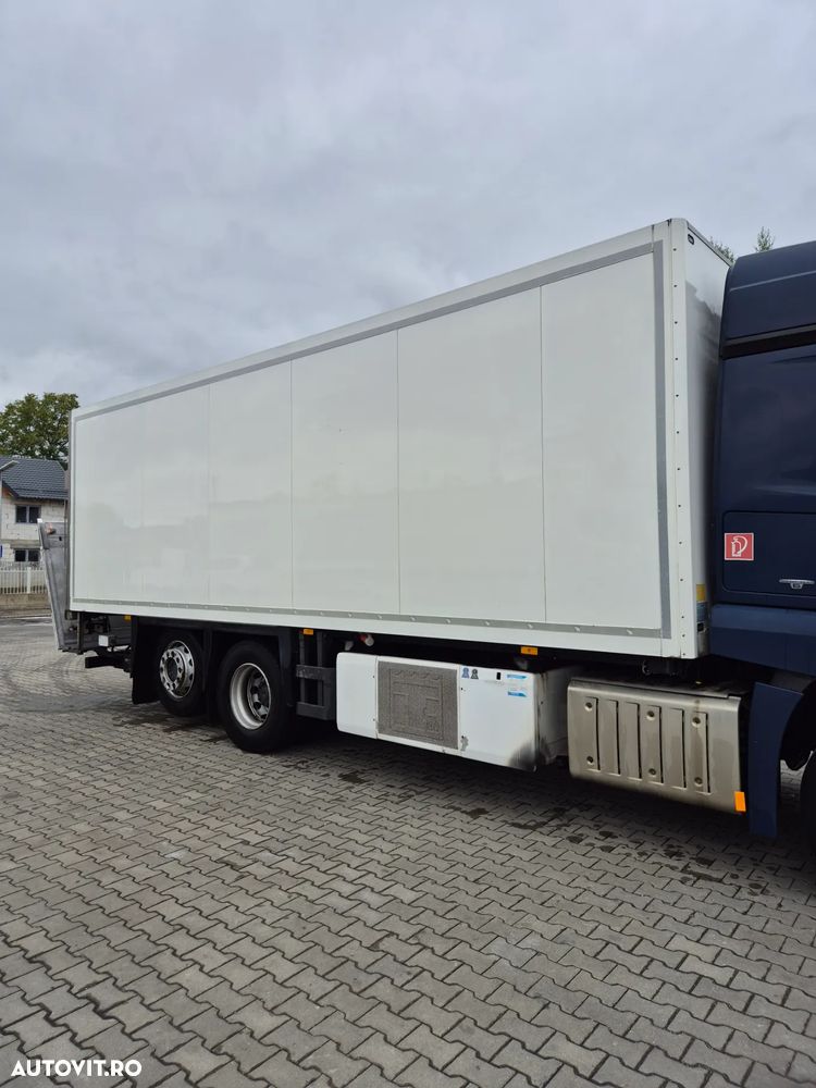 Mercedes-Benz Actros - 5