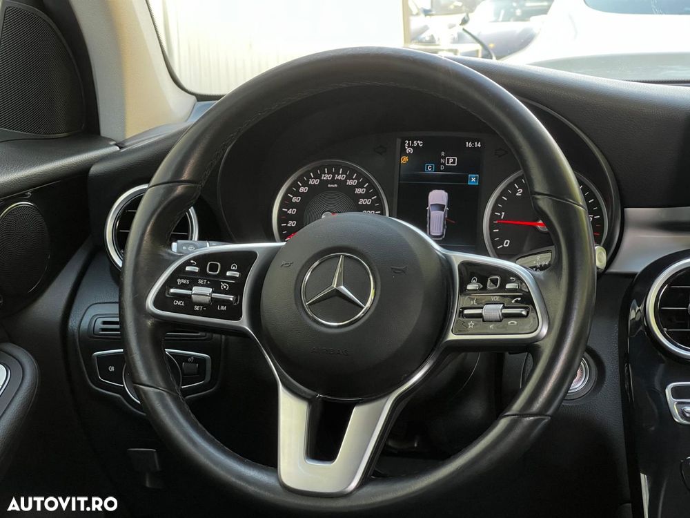 Mercedes-Benz GLC - 10